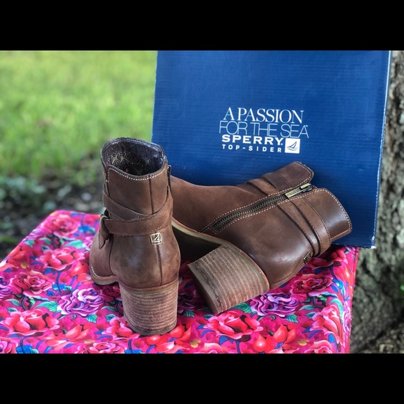 Booties - Picture 5 of 5